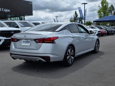 Used 2019 Nissan Altima 2.5 SL FWD image 5