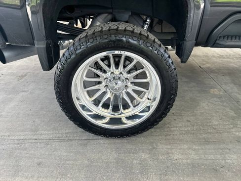 Used 2020 GMC Sierra 2500 Denali w/ Denali Ultimate Package AWD/4WD image 25
