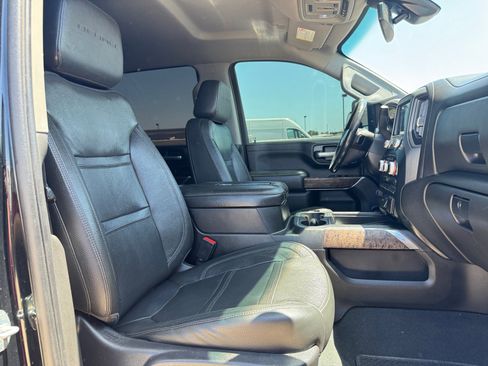 Used 2021 GMC Sierra 2500 Denali AWD/4WD image 31