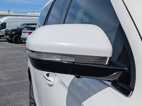 Certified 2021 Lincoln Navigator Reserve AWD/4WD image 11