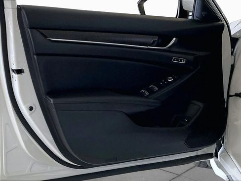 Used 2019 Honda Accord EX-L image 19