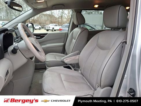 Used 2014 Nissan Quest SL image 17