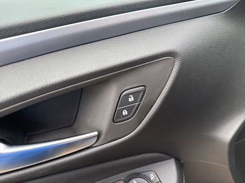 New 2026 Buick Envista Sport Touring w/ Convenience I Package FWD image 11