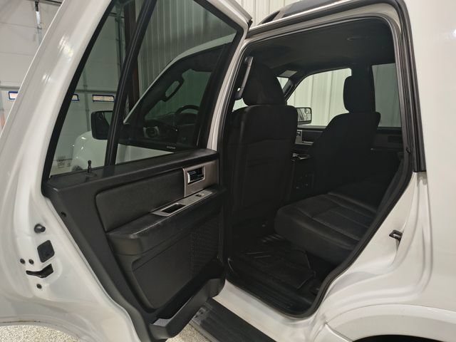 Used 2017 Ford Expedition XLT AWD/4WD image 14