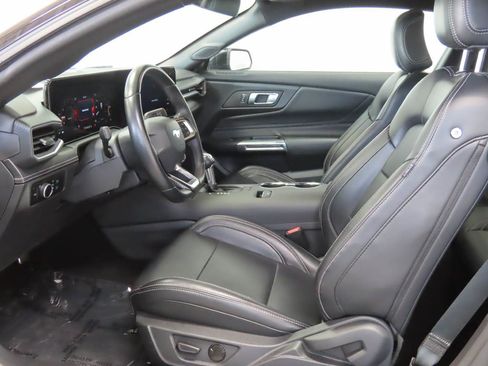Used 2025 Ford Mustang Premium RWD image 14