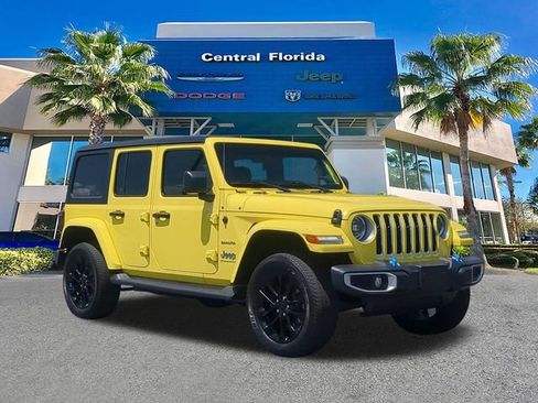Used 2023 Jeep Wrangler Unlimited Sahara w/ Cold Weather Group image 2