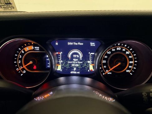 Used 2020 Jeep Wrangler Unlimited Sahara AWD/4WD image 16