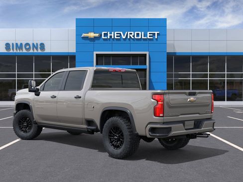 New 2026 Chevrolet Silverado 2500 ZR2 image 4