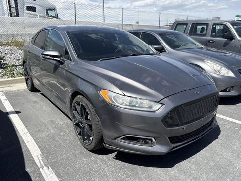 Used 2014 Ford Fusion Titanium FWD image 3