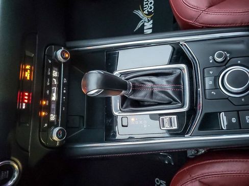 Used 2023 MAZDA CX-5 Carbon Edition image 16