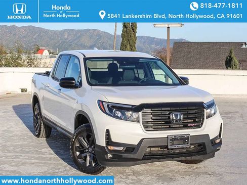 Used 2023 Honda Ridgeline Sport image 1