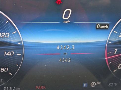 Certified 2026 Mercedes-Benz GLC 300 image 11