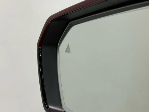 Used 2024 BMW iX xDrive50 w/ Premium Package image 12