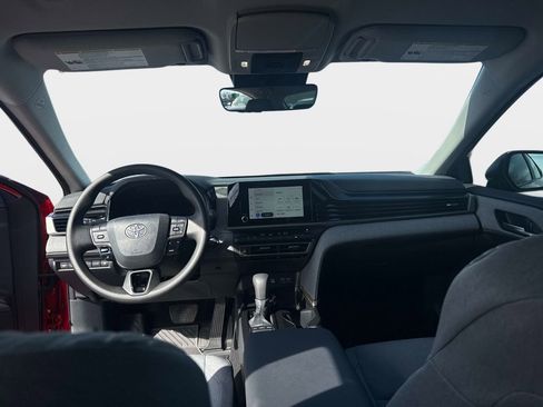 Used 2026 Toyota Camry LE w/ Convenience Package image 15