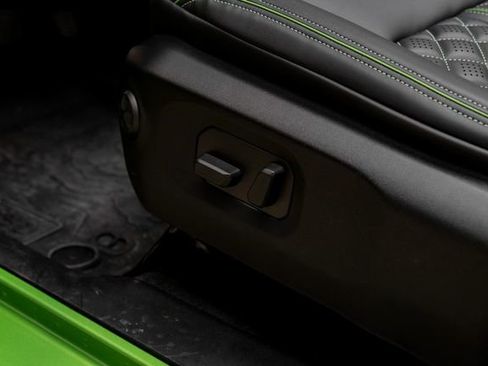 Used 2025 Jeep Wrangler Unlimited Rubicon 392 image 70