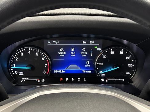 Used 2023 Ford Explorer Limited image 18