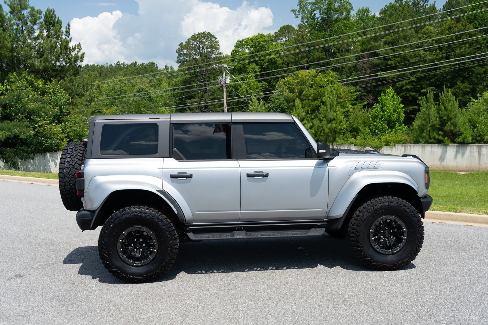 Used 2024 Ford Bronco Raptor w/ Interior Carbon Fiber Pack 6 AWD/4WD image 21