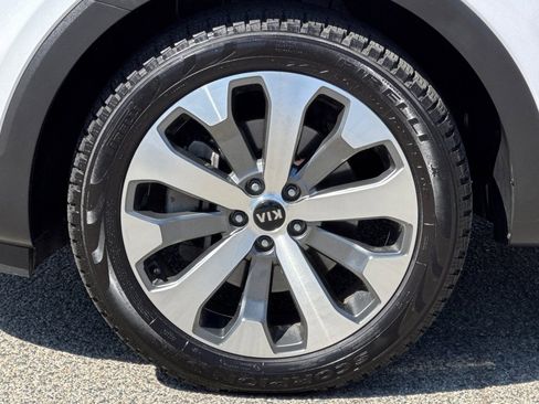 Used 2021 Kia Telluride EX w/ EX Premium Package FWD image 27