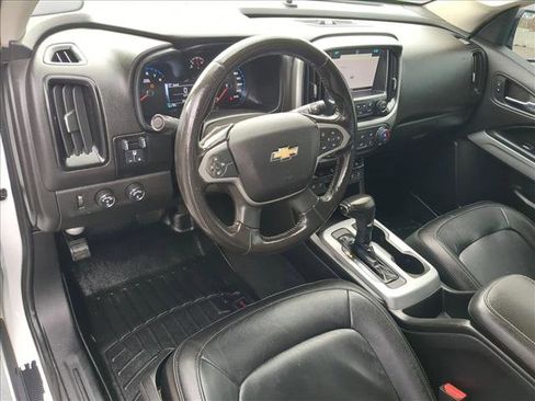 Used 2017 Chevrolet Colorado LT image 11