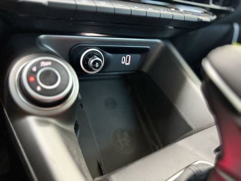 Used 2024 Alfa Romeo Tonale Ti image 33