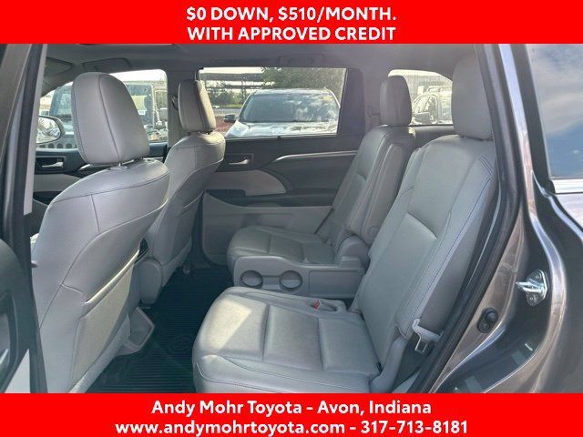 Used 2018 Toyota Highlander Limited AWD/4WD image 10
