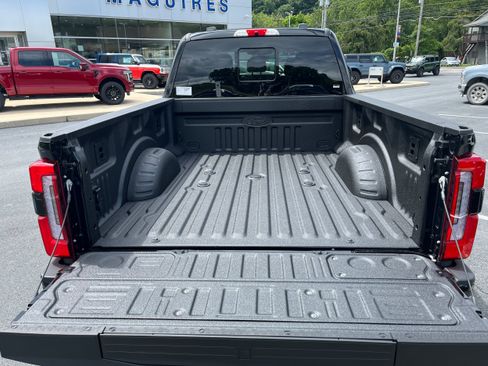 New 2026 Ford F250 Platinum AWD/4WD image 7
