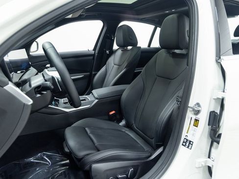 Certified 2025 BMW 330i xDrive Sedan w/ Premium Package image 20