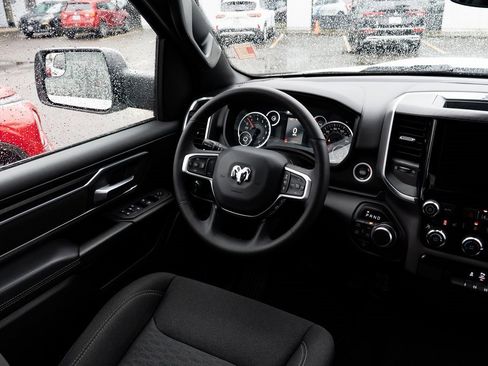 Used 2025 RAM 1500 Big Horn image 9