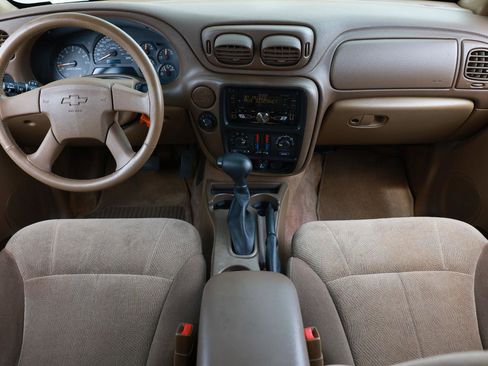 Used 2003 Chevrolet TrailBlazer LT image 21