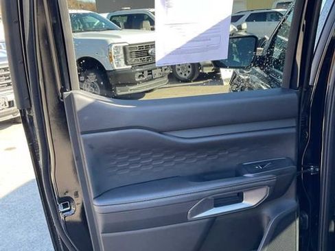 Used 2025 Ford Ranger XLT w/ Advanced Towing Package AWD/4WD image 31