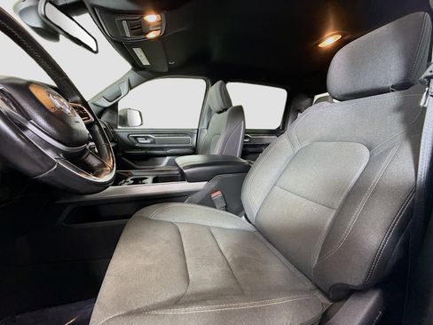 Used 2019 RAM 1500 Big Horn image 22