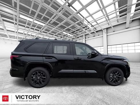 New 2026 Toyota Sequoia Platinum AWD/4WD image 2