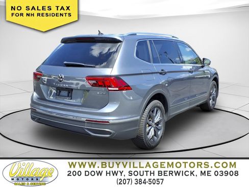 Used 2022 Volkswagen Tiguan SE AWD/4WD image 7