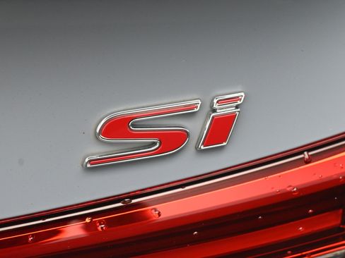 Used 2022 Honda Civic Si image 8