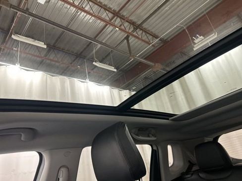 Used 2022 Jeep Compass Limited w/ Elite Group image 22