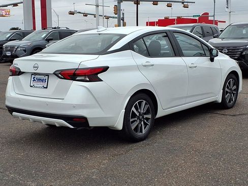 Used 2025 Nissan Versa SV w/ Trunk Package image 7