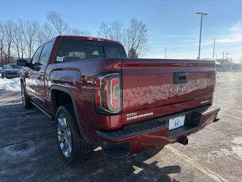 Used 2016 GMC Sierra 1500 Denali w/ Denali Ultimate Package image 3