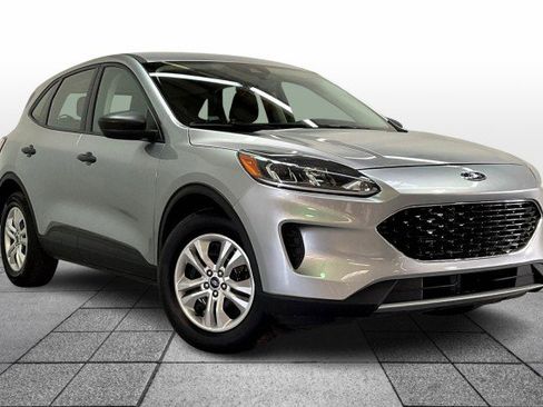 Used 2022 Ford Escape S image 2