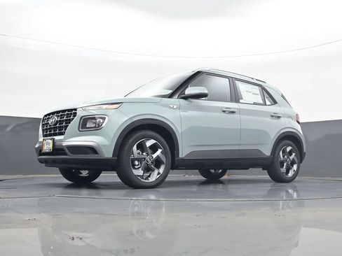 New 2026 Hyundai Venue SEL FWD image 21