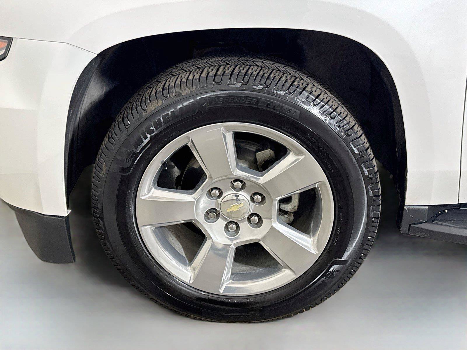 Used 2018 Chevrolet Suburban LT w/ Texas Edition Package RWD image 31