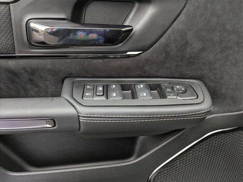 New 2026 RAM 1500 RHO w/ Bed Utility Group image 10