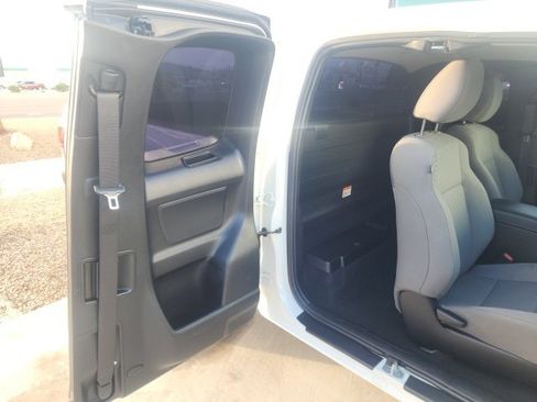 Used 2022 Toyota Tacoma SR image 36