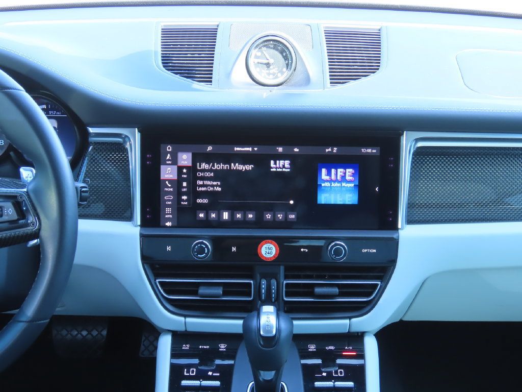 Used 2022 Porsche Macan AWD/4WD image 8