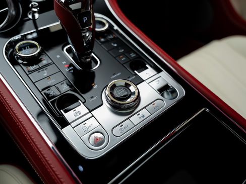 Used 2023 Bentley Continental GT Azure AWD/4WD image 53