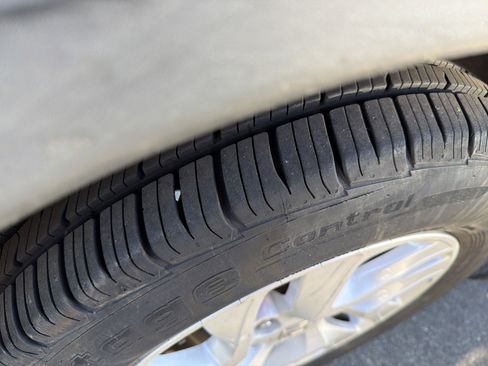 Used 2015 Honda CR-V EX-L image 12