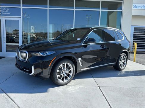 New 2026 BMW X5 xDrive40i image 2