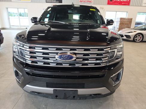 Used 2018 Ford Expedition Max Limited w/ Equipment Group 302A AWD/4WD image 3