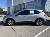 Used 2022 Ford Escape SE w/ Convenience Package image 2