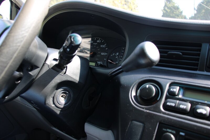 Used 2002 Honda Odyssey EX image 8