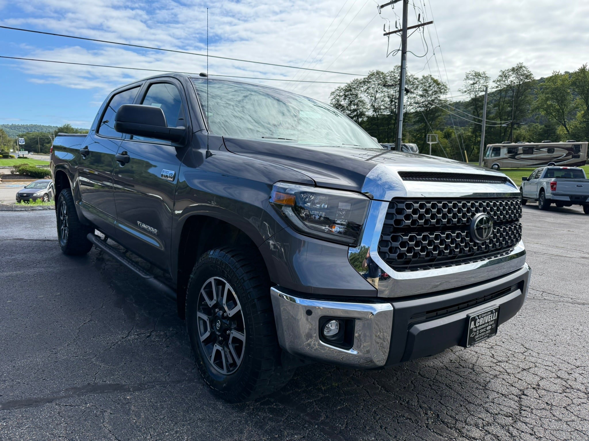 Used 2019 Toyota Tundra SR5 w/ TRD Off Road Package AWD/4WD image 1